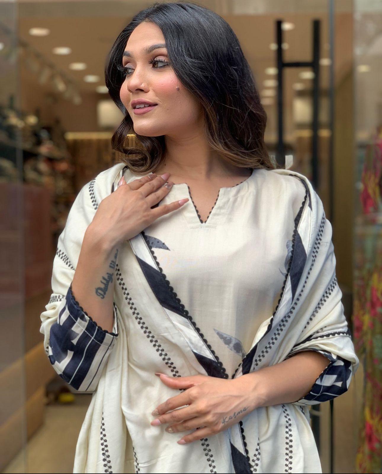 lavena white and black dupatta cotton suit
