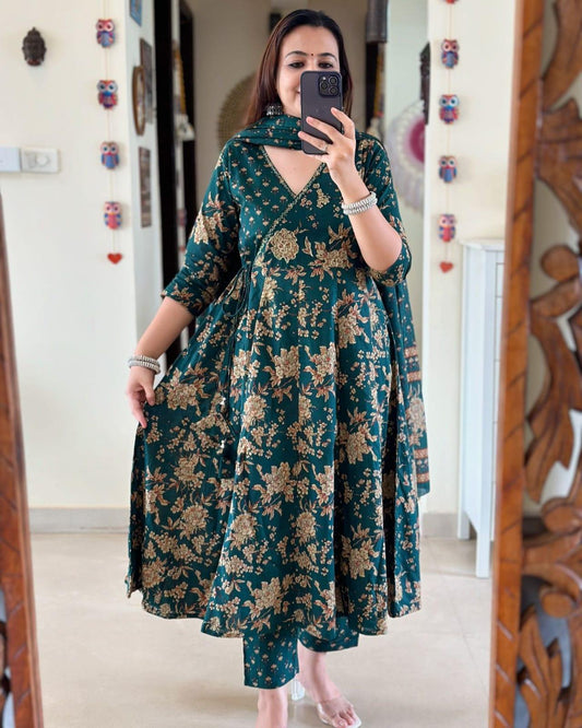 Tanawana Wine Dark  Green  Suit Set